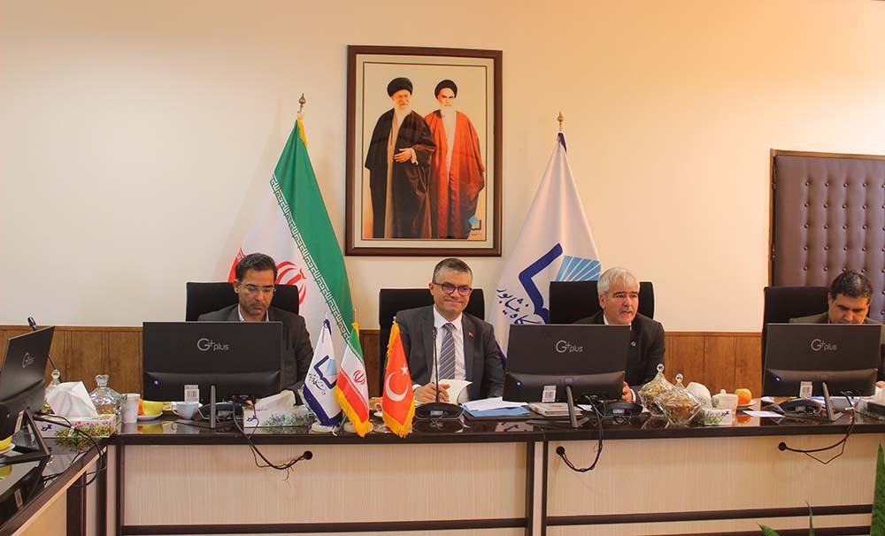 A Joint meeting of the university president and the Turkish consul-general in Khorasan Razavi